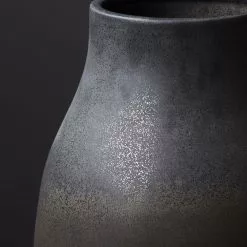 House Doctor Wymm Vaas - Zwart 7 House Doctor Wymm Vaas - Zwart -Goedkope Behang Winkel house doctor wymm vaas zwart 1