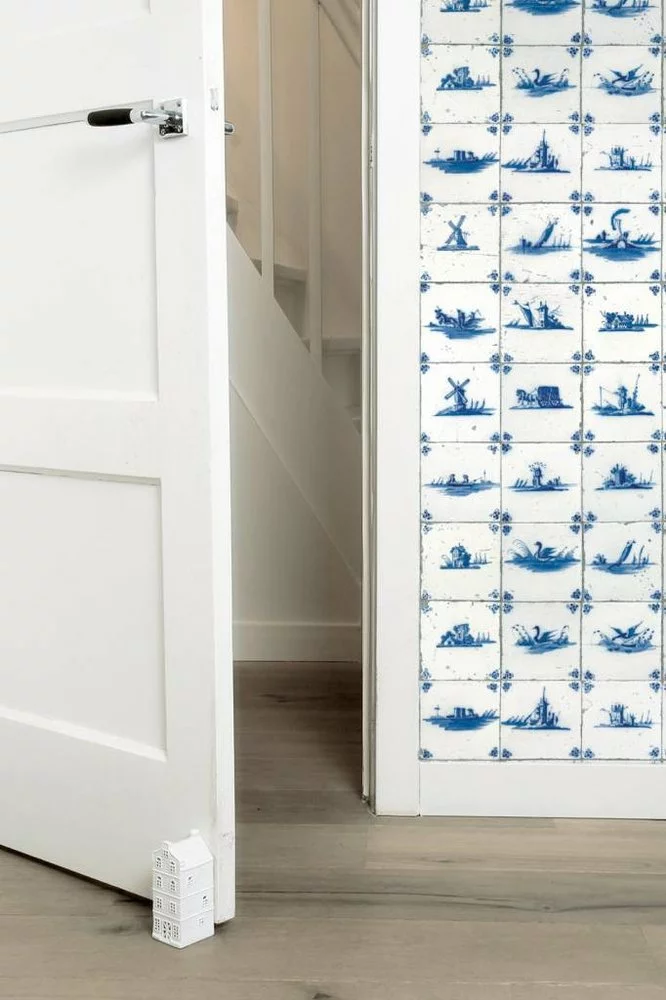 KEK Amsterdam Royal Blue Tiles Behang 5 KEK Amsterdam Royal Blue Tiles Behang - Afbeelding 3