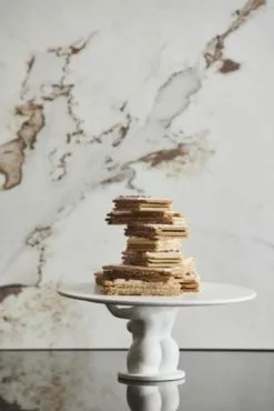 Nordal Avaji Taart Plateau - Wit -Goedkope Behang Winkel nordal avaji taart plateau wit 1