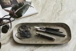 Nordal Danna Dienblad Vierkant - Antiek Messing -Goedkope Behang Winkel nordal danna dienblad vierkant antiek messing 2