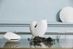 Nordal Kapiti Vaas S - Wit 9 Nordal Kapiti Vaas S - Wit -Goedkope Behang Winkel nordal kapiti vaas s wit 3