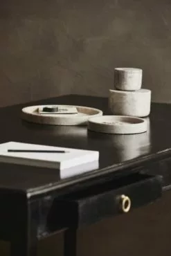 Nordal Vinga Dienblad Large - Bruin Marmer 11 Nordal Vinga Dienblad Large - Bruin Marmer -Goedkope Behang Winkel nordal vinga dienblad large bruin marmer 4